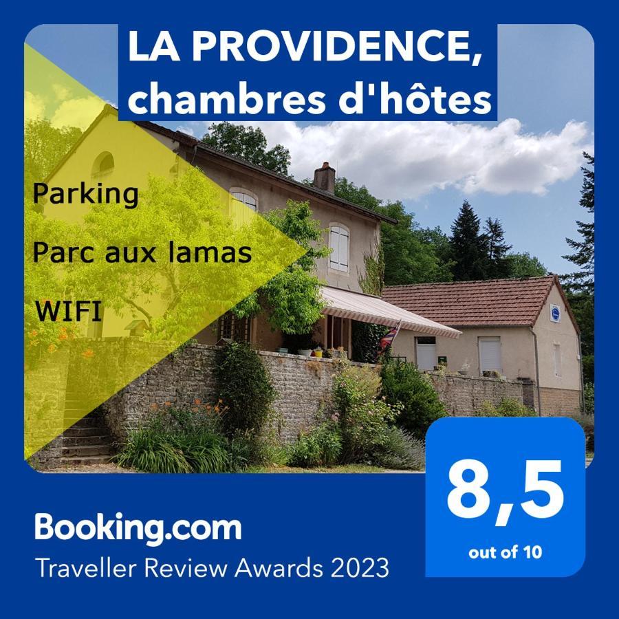 La Providence, Chambres D'Hotes Saint-Sernin-du-Plain Luaran gambar